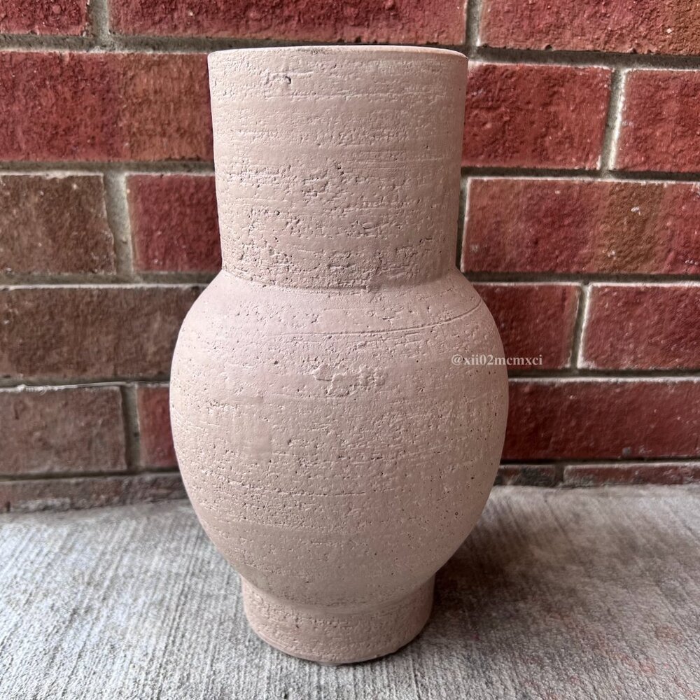 TARGET THRESHOLD MEDIUM MODERN VASE 1CT